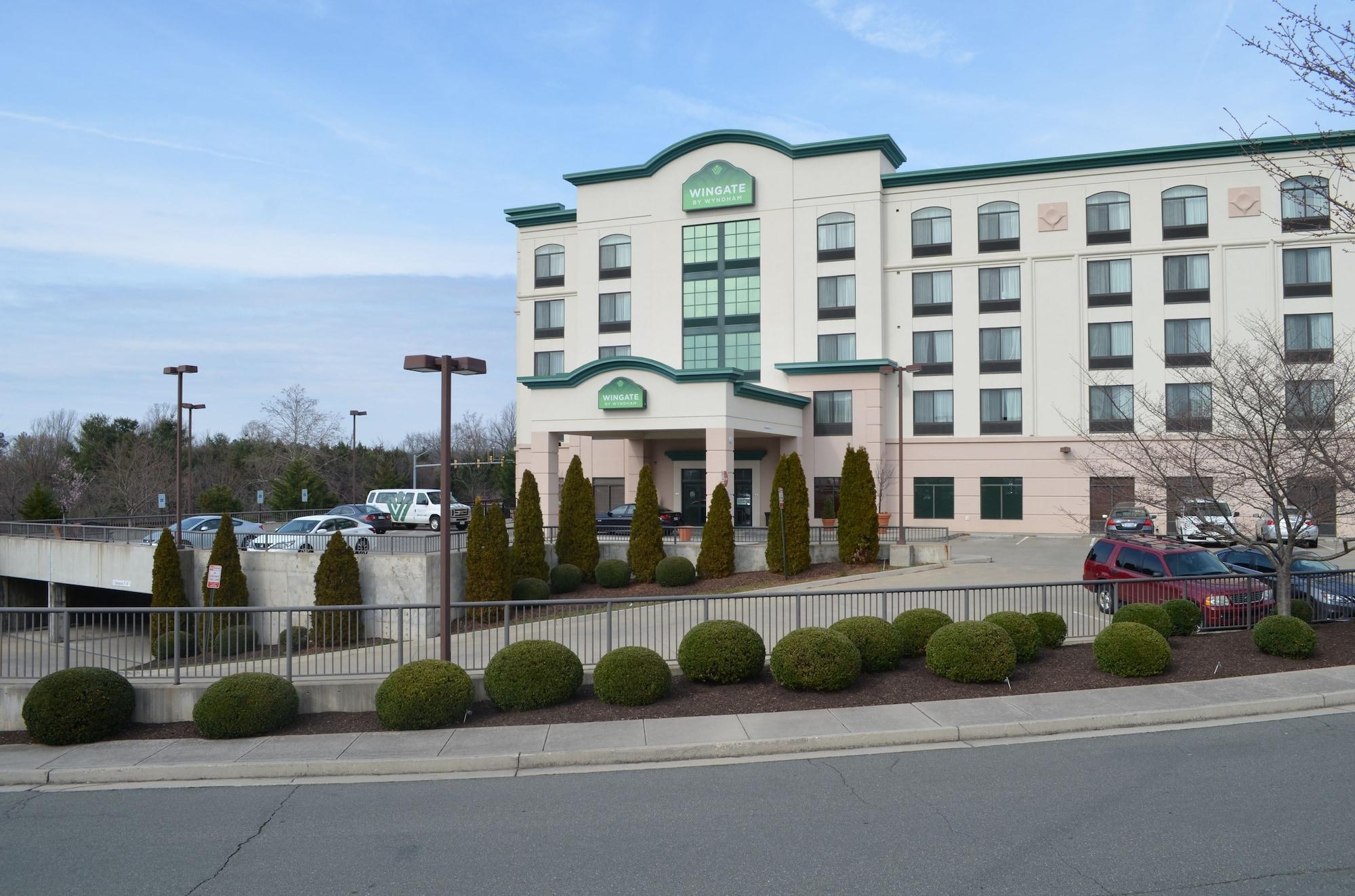 Wingate By Wyndham Richmond Short Pump Hotel Екстериор снимка
