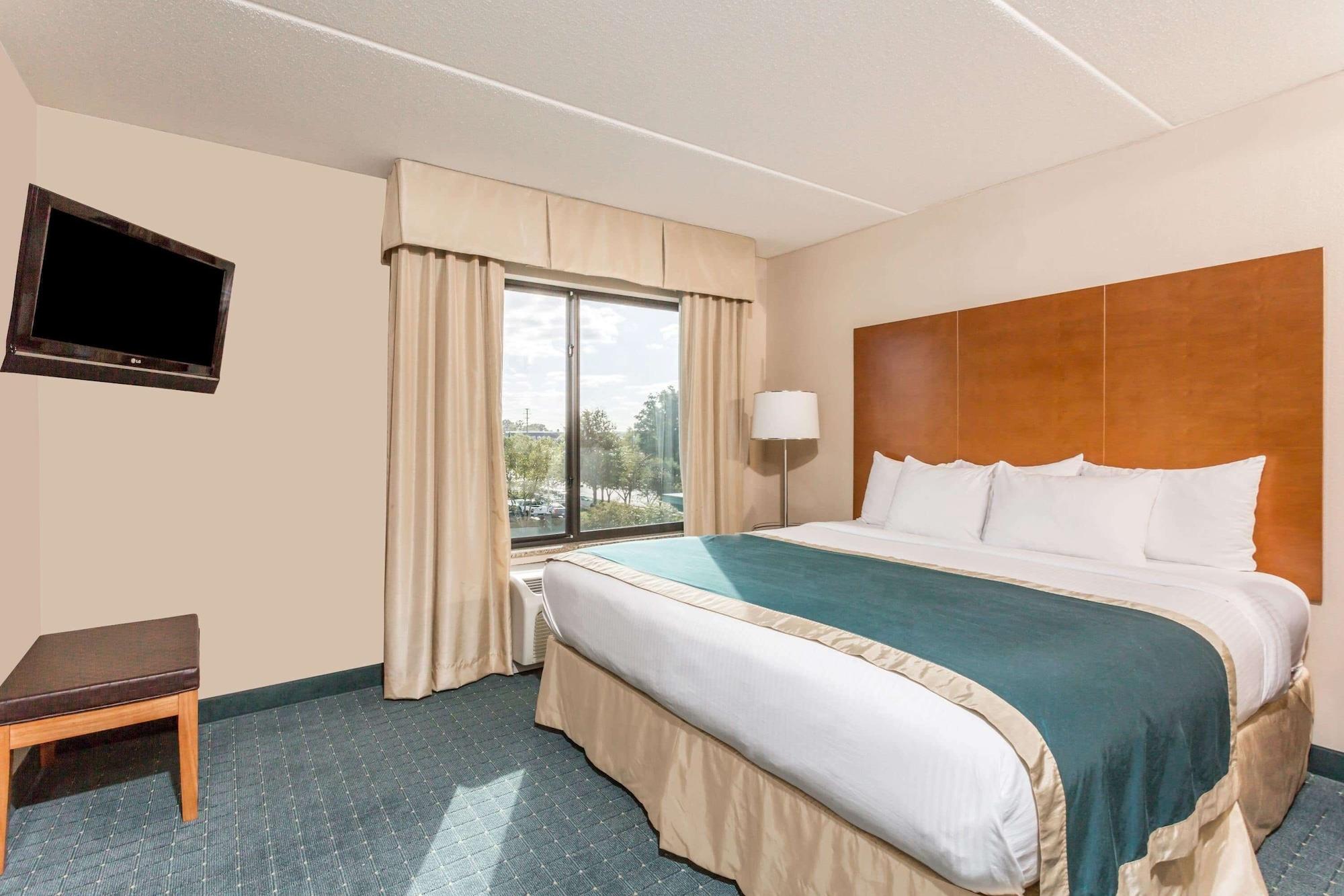 Wingate By Wyndham Richmond Short Pump Hotel Екстериор снимка